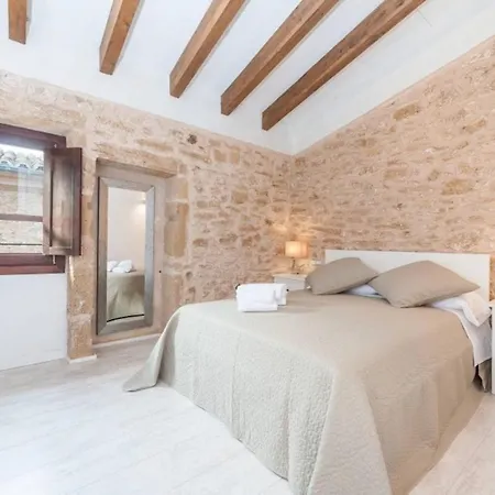 Casa Sa Pedra, En El Centro Histórico De