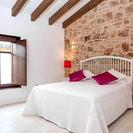 Casa Sa Pedra, En El Centro Histórico De Сasa de vacaciones